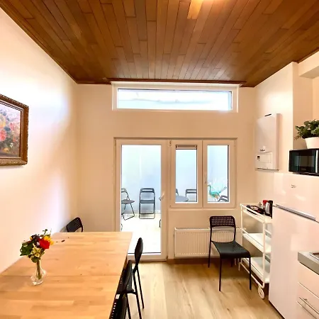 сarnot Zoo Area Apartman *